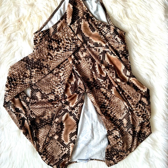 Zara - Picture 3 of 3